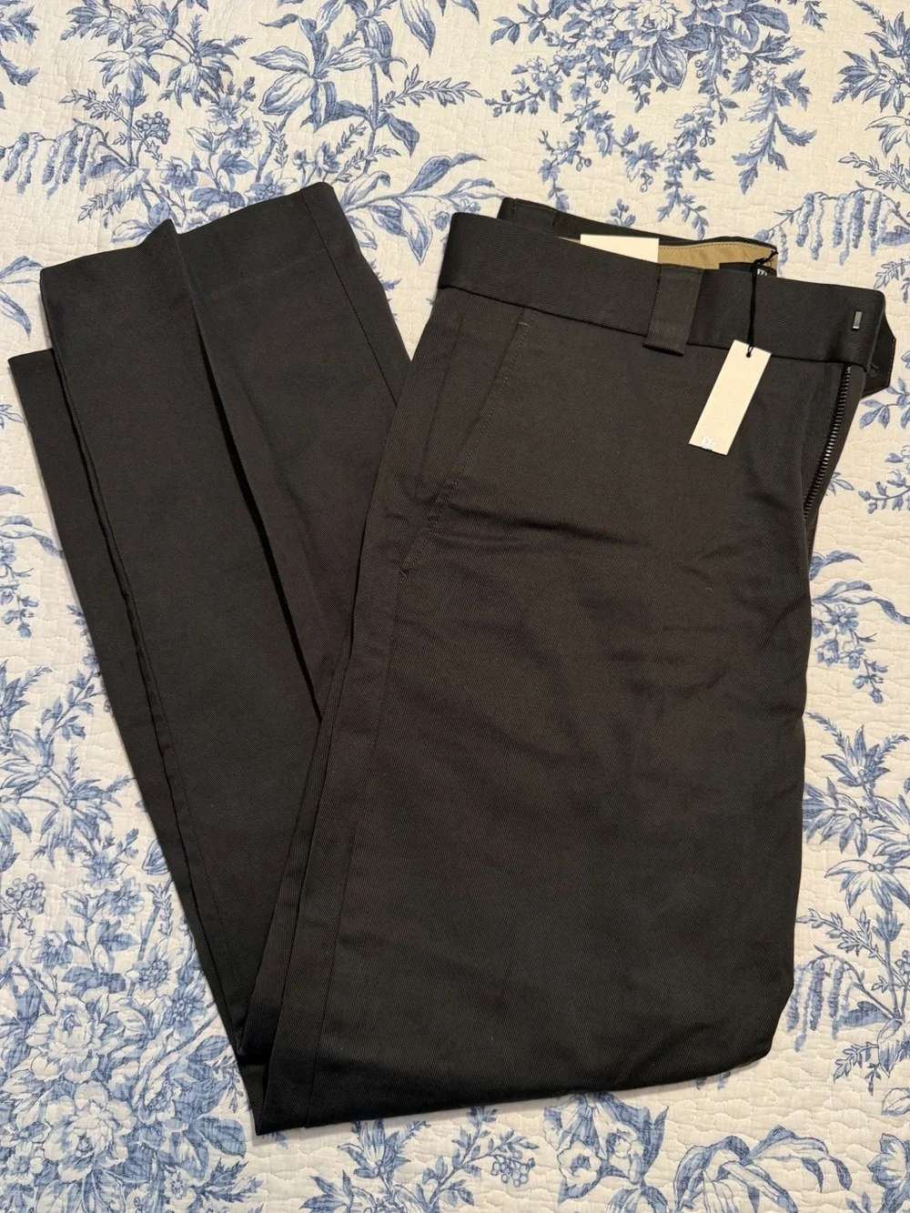 Men's Grey Relaxed Chino Pants NWT